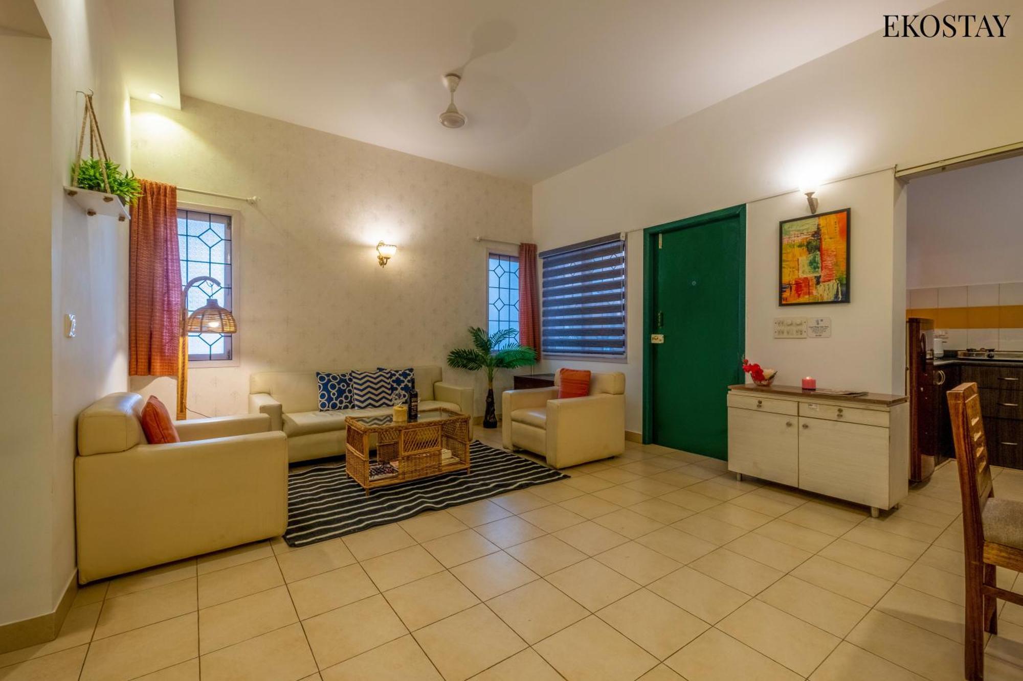 Eko Stay - Green Door Apartment 坎多林 外观 照片